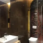 Aparthotel Q 4*