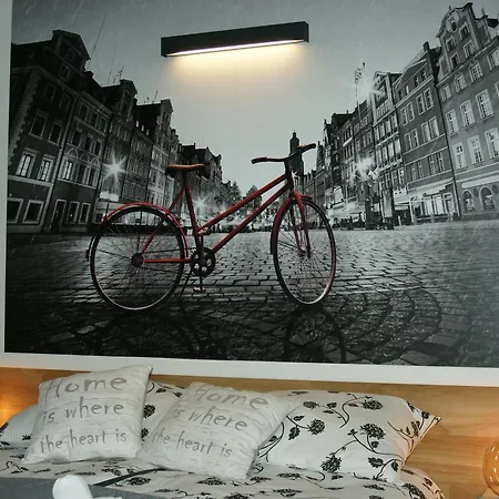 Q Hotel apartamentowy Mirkow