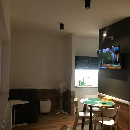 Hotel apartamentowy Q
