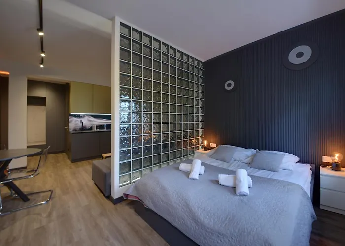 Hotel apartamentowy Q Mirkow