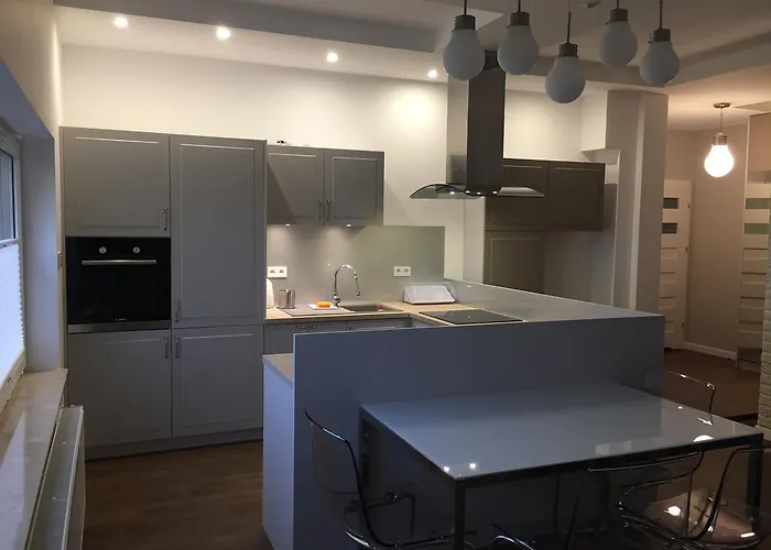 Q Hotel apartamentowy Mirkow